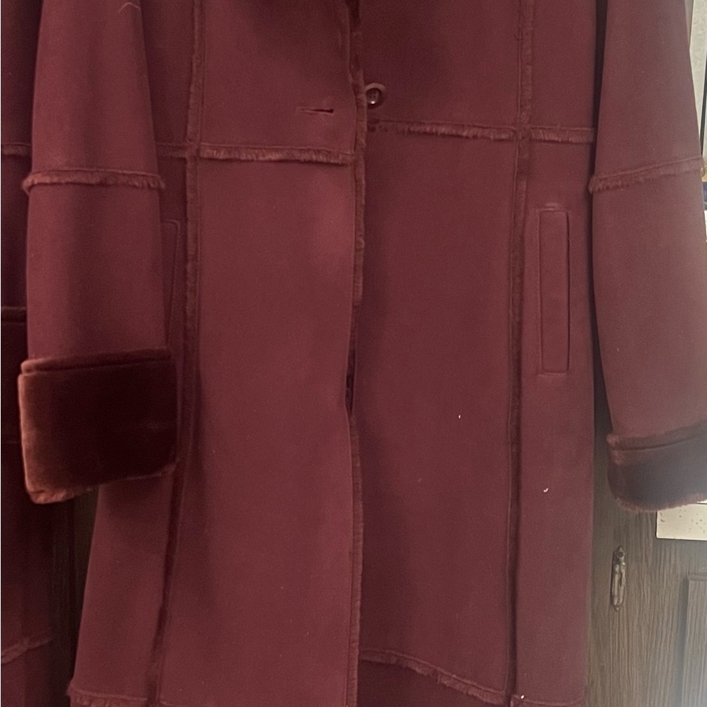 Woman’s - Picture 2 of 15